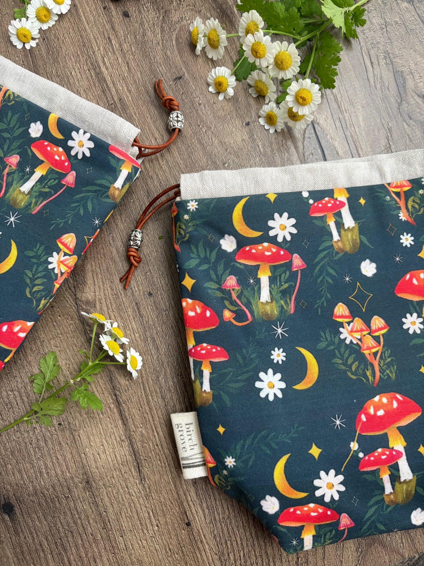 Small Drawstring - Summer Mushrooms