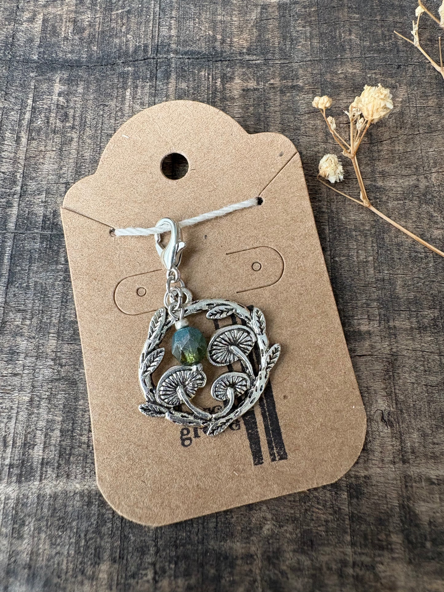Progress Keeper - Mushroom wreath (blue bead)