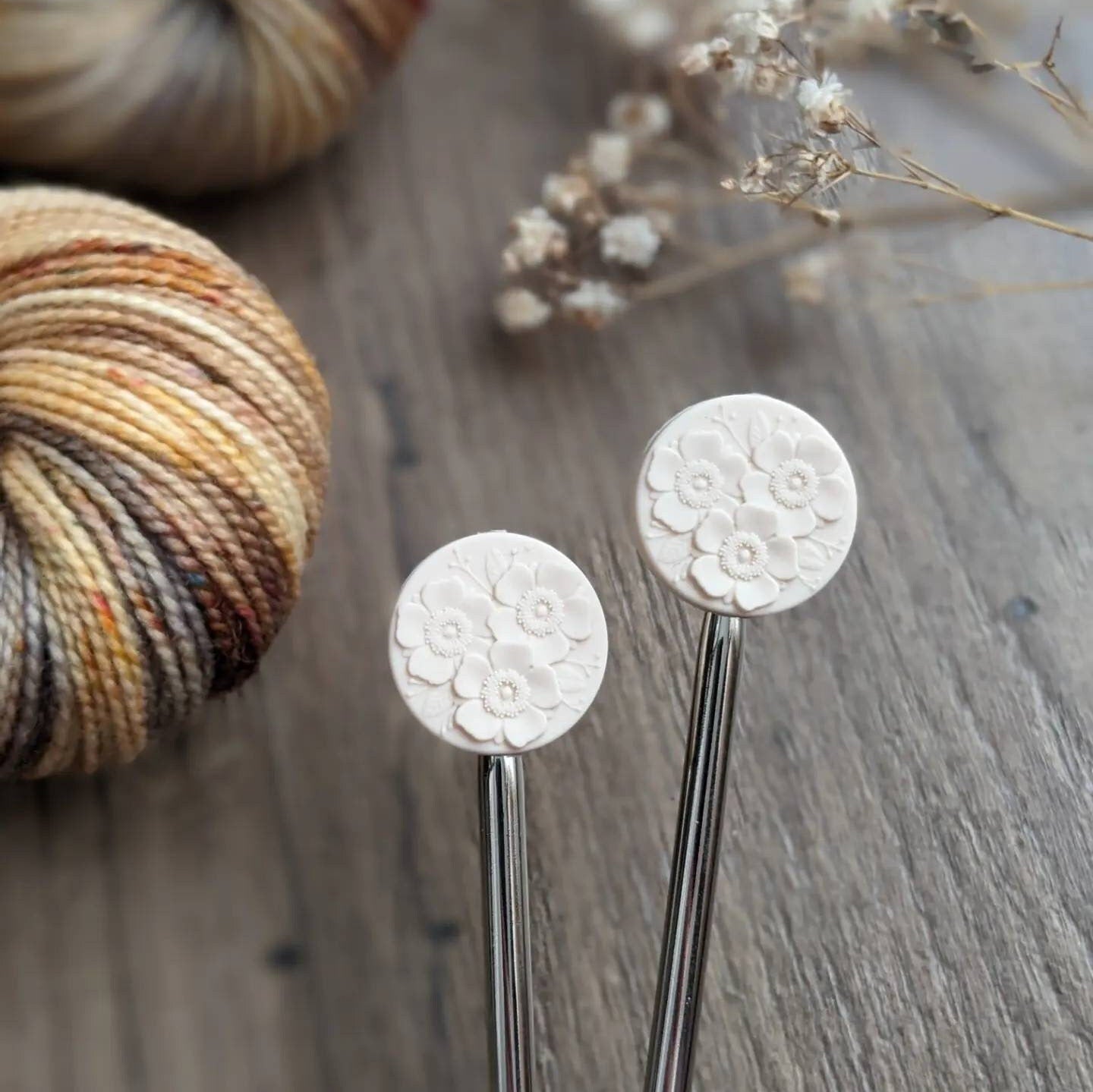 Needle Protectors - Floral Disk Ivory