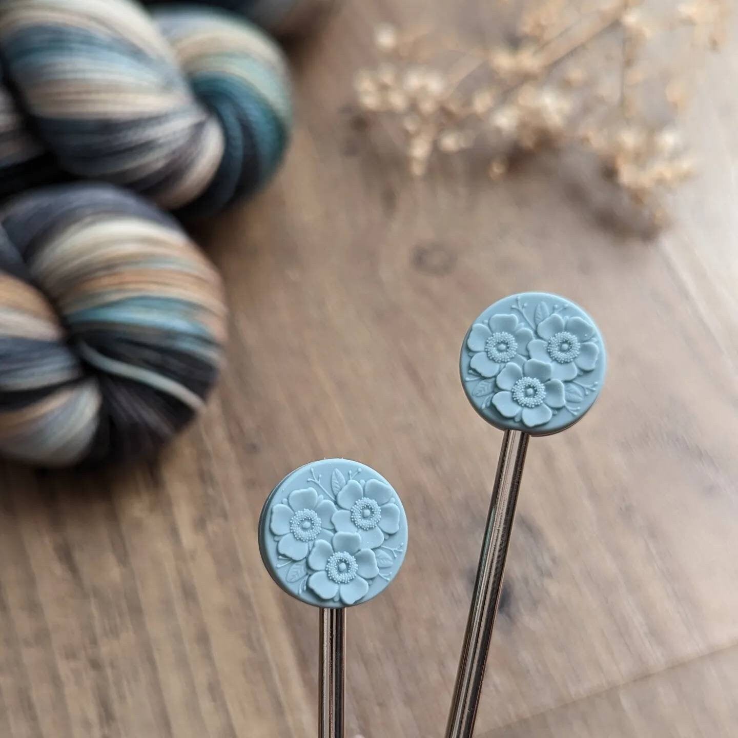 Needle Protectors - Floral Disk Blue